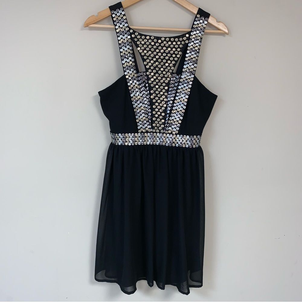 NWT QUINN Dress Women's Large Black Sequin Sleeveless Cocktail Formal Party Mini